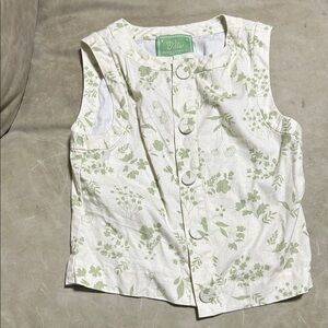 Girls' Sleeveless Floral Button-Front Top in Cream & Sage